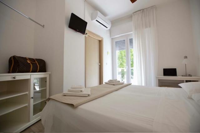 Hotel Elite Червия Екстериор снимка